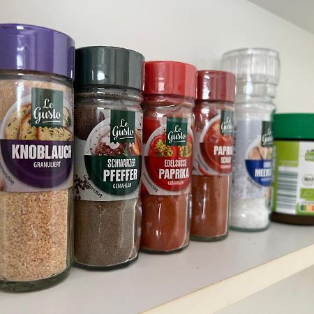 Komplette Wohnung In Wendelstein Bei Nuernberg - Messenaehe エクステリア 写真