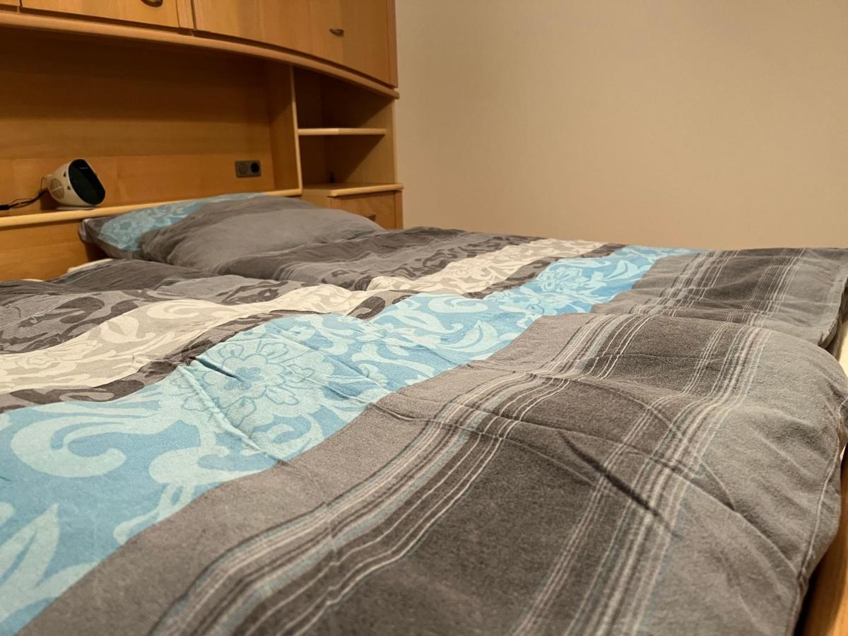 Komplette Wohnung In Wendelstein Bei Nuernberg - Messenaehe エクステリア 写真