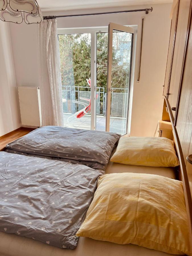 Komplette Wohnung In Wendelstein Bei Nuernberg - Messenaehe エクステリア 写真