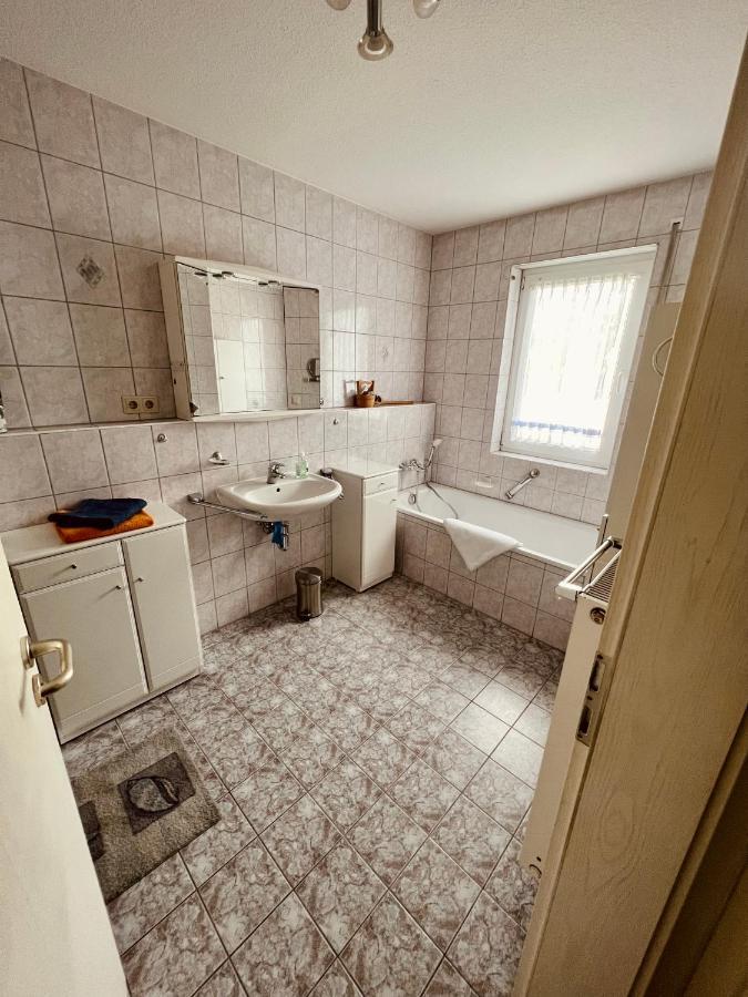 Komplette Wohnung In Wendelstein Bei Nuernberg - Messenaehe エクステリア 写真